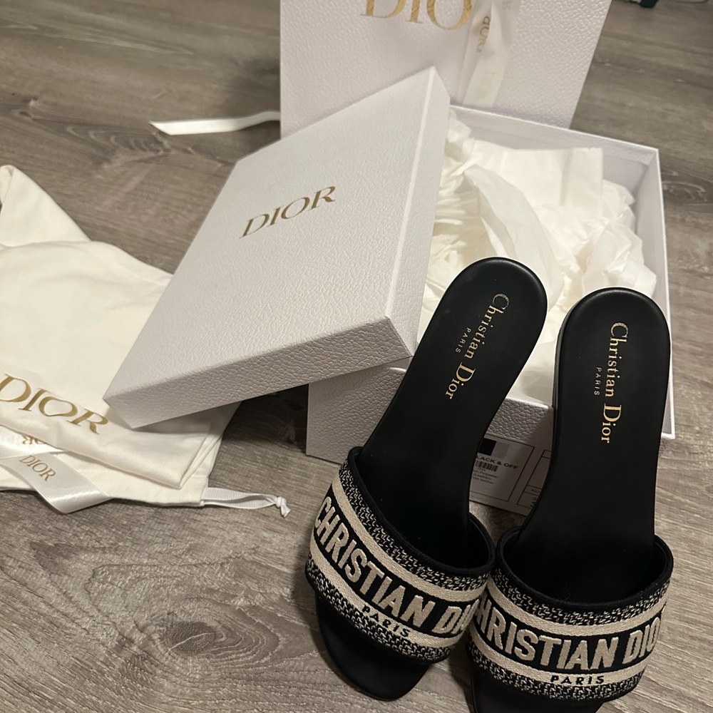 Dior Dway Slide Sandals